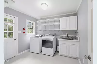 8704 Danbury Circle, Raleigh, NC 27613 - Photo 25