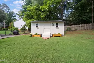 7131 Shellburne Dr, Raleigh, NC 27612 - Photo 21