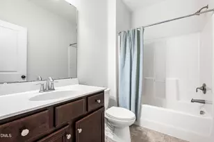 360 Fire Opal Ln, Holly Springs, NC 27540 - Photo 27