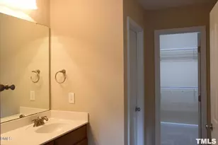 219 Murray Glen Dr, Cary, NC 27519 - Photo 11