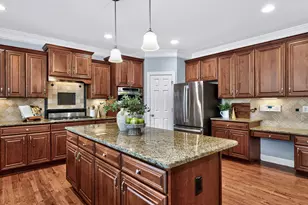 404 Crooked Pine Dr, Cary, NC 27519 - Photo 21