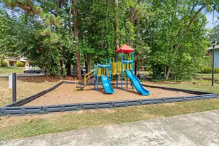 1208 Schaub Dr, Raleigh, NC 27606 - Photo 13