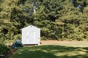 312 Crestview St, Sanford, NC 27330 - Photo 23