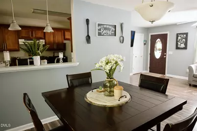312 Crestview Street, Sanford, NC 27330 - Photo 5