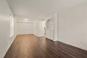 7040 Longstreet Dr, Raleigh, NC 27615 - Photo 9