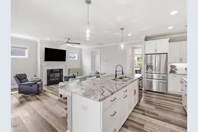 2907 Meadow Bluffs Way, Fuquay-Varina, NC 27526 - Photo 27