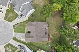 8900 Eaglebrook Ct, Raleigh, NC 27617 - Photo 37