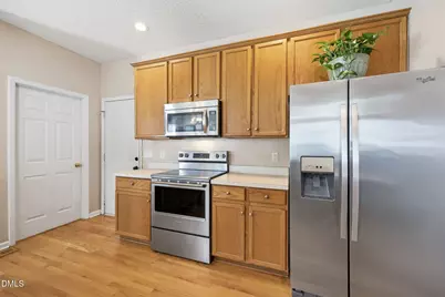 8900 Eaglebrook Court, Raleigh, NC 27617 - Photo 13