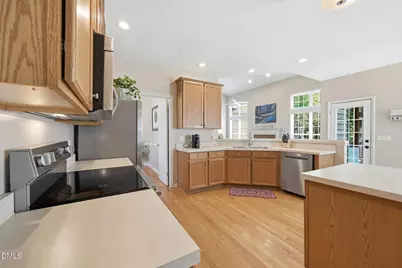 8900 Eaglebrook Court, Raleigh, NC 27617 - Photo 11