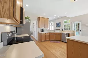 8900 Eaglebrook Ct, Raleigh, NC 27617 - Photo 11