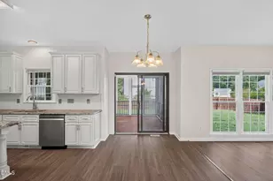 9213 Zermatt Ct, Raleigh, NC 27617 - Photo 33