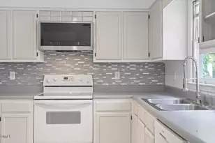 105 Glenn Meadow Ct, Garner, NC 27529 - Photo 13