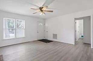 105 Glenn Meadow Ct, Garner, NC 27529 - Photo 5