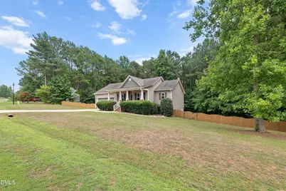 271 Silver Creek Drive, Clayton, NC 27520 - Photo 3