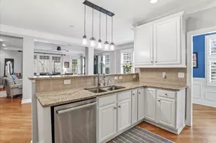 205 N Park Bluff Dr, Chapel Hill, NC 27517 - Photo 27