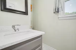 134 Old Oak Ln, Dunn, NC 28334 - Photo 15