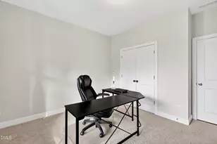 221 Birdsgrove Ct, Cary, NC 27519 - Photo 23