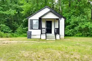 110 Cleveland St, Henderson, NC 27536 - Photo 1