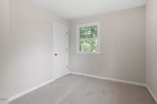 601 West St, Selma, NC 27576 - Photo 17