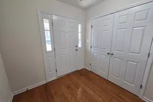 9804 Blackwell Dr, Raleigh, NC 27617 - Photo 3