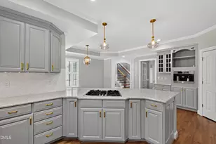 2714 St Marys St, Raleigh, NC 27609 - Photo 9
