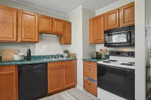 519 Overlook St, Greensboro, NC 27403 - Photo 11