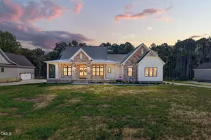607 Brighton Dr, Goldsboro, NC 27530 - Photo 1