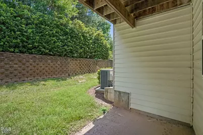 5453 Crescentview Parkway, Raleigh, NC 27606 - Photo 29