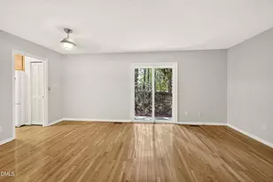 107 Sully Ct, Chapel Hill, NC 27514 - Photo 9