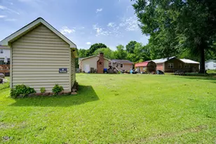1912 Middlewood Ct, High Point, NC 27265 - Photo 21
