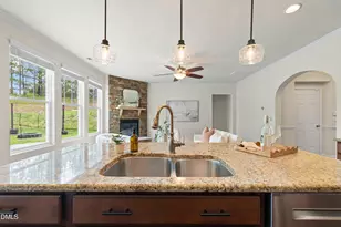 1710 Woodsdale Dr, Durham, NC 27703 - Photo 19