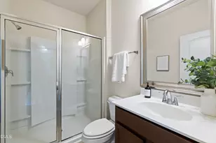 1710 Woodsdale Dr, Durham, NC 27703 - Photo 25