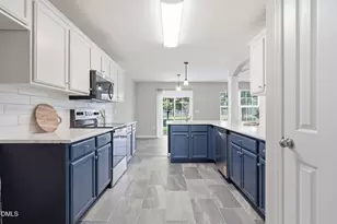 687 Botanical Ct, Bunnlevel, NC 28323 - Photo 19