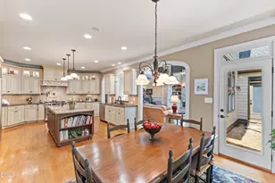 6633 Rest Haven Dr, Raleigh, NC 27612 - Photo 21
