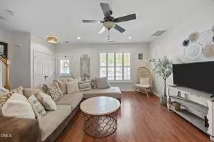 4252 Vienna Crest Dr, Raleigh, NC 27613 - Photo 3
