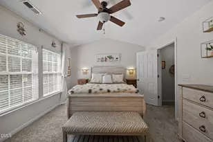 4252 Vienna Crest Dr, Raleigh, NC 27613 - Photo 13
