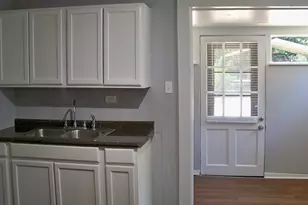 1010 Lancaster St, Durham, NC 27701 - Photo 11