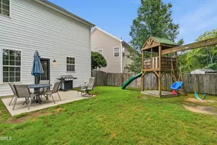 6220 Amber Bluffs Crescent, Raleigh, NC 27616 - Photo 5