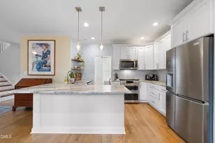102 Chatsworth St, Cary, NC 27513 - Photo 5