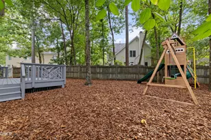 102 Chatsworth St, Cary, NC 27513 - Photo 31