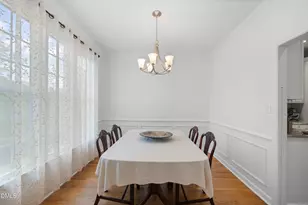 102 Chatsworth St, Cary, NC 27513 - Photo 7