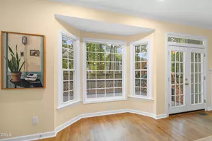 102 Chatsworth St, Cary, NC 27513 - Photo 17