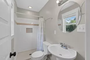 103 Chestnut St, Durham, NC 27707 - Photo 31