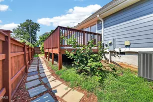 103 Chestnut St, Durham, NC 27707 - Photo 49