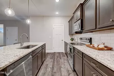 29 Cabarrus Way, Clayton, NC 27527 - Photo 9
