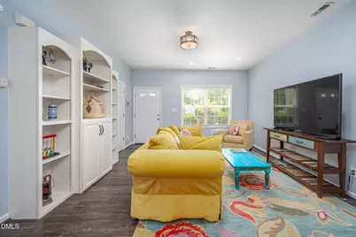 908 Woodside Park Lane, Durham, NC 27704 - Photo 5