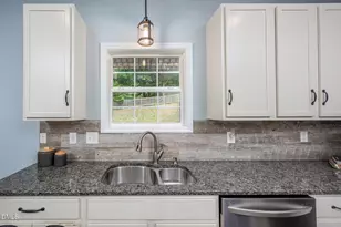 908 Woodside Park Ln, Durham, NC 27704 - Photo 11