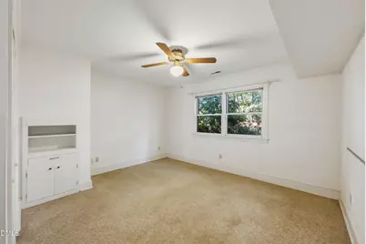 4900 Larchmont Drive, Raleigh, NC 27612 - Photo 21