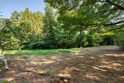 4900 Larchmont Drive, Raleigh, NC 27612 - Photo 29