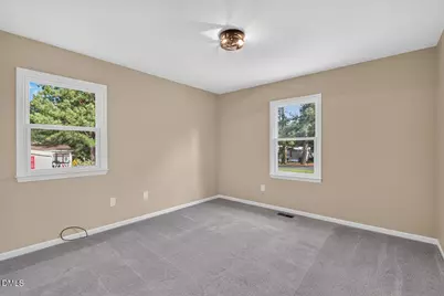 539 Riddle Avenue, Hillsborough, NC 27278 - Photo 15